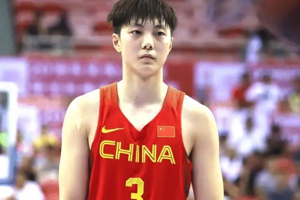 胡明轩